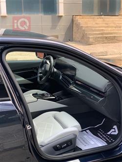 بی ئێم دەبڵیو سیریەس 5